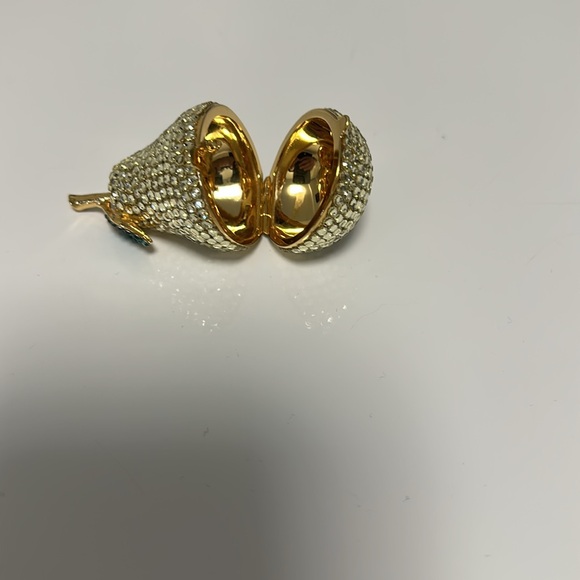 - Pear crystal pill box - Picture 2 of 5